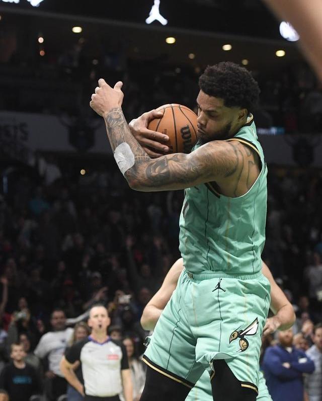 夏洛特黄蜂加时末段单刀错失,志在NBA季后赛名次提升,信心回归,心理建设被强调的简单介绍 夏洛特黄蜂加时末段单刀错失,志在NBA季后赛名次提升,信心回归,心理建设被强调的简单介绍