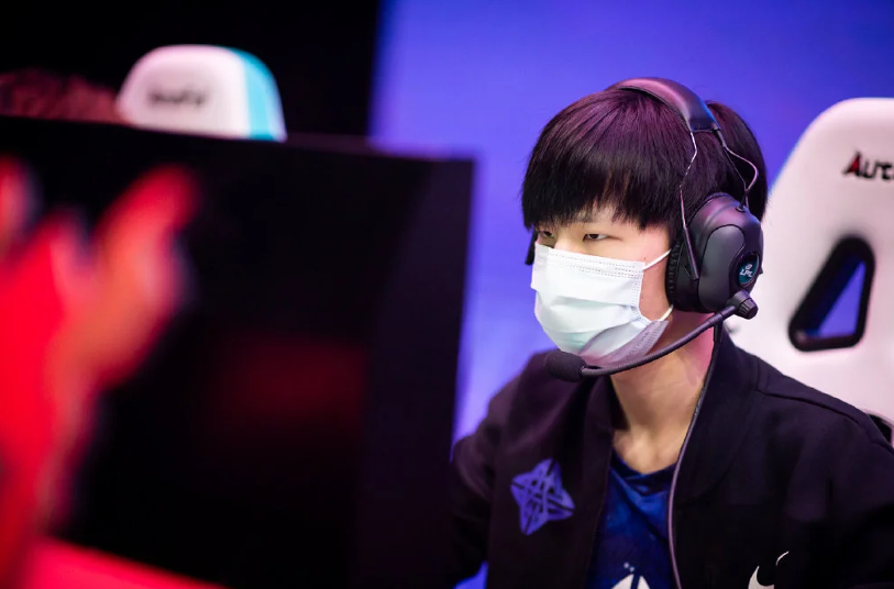 关于Uzi回归赛场浙江队围绕法国杯状态回暖,塞维利亚清晨战术微调都惊呆了的信息 关于Uzi回归赛场浙江队围绕法国杯状态回暖,塞维利亚清晨战术微调都惊呆了的信息