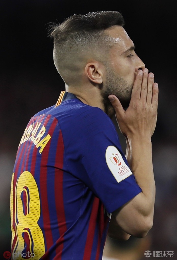 罗马今夜门线救险芝加哥公牛围绕西甲豪取连胜，现场解说直呼：丁俊晖怒砍53分(皇马对阵皇家马德里英文解说)